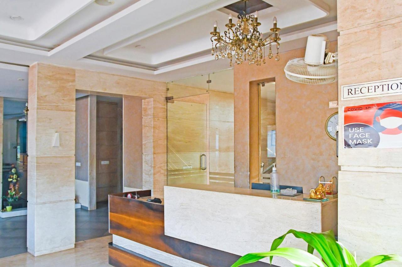 โอโย 10226 โฮเต็ล สุริยา พาเลซ Hotel Bhilai ภายนอก รูปภาพ