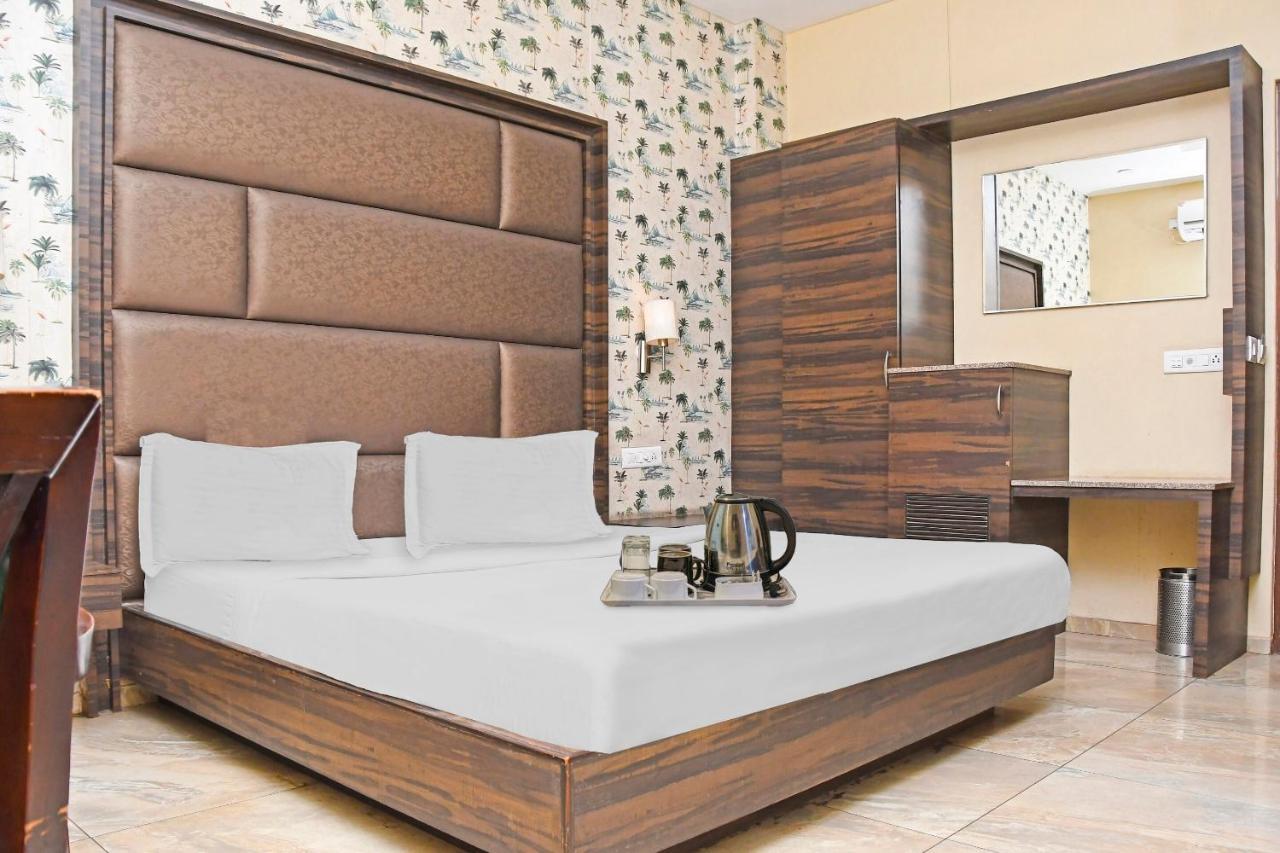 โอโย 10226 โฮเต็ล สุริยา พาเลซ Hotel Bhilai ภายนอก รูปภาพ
