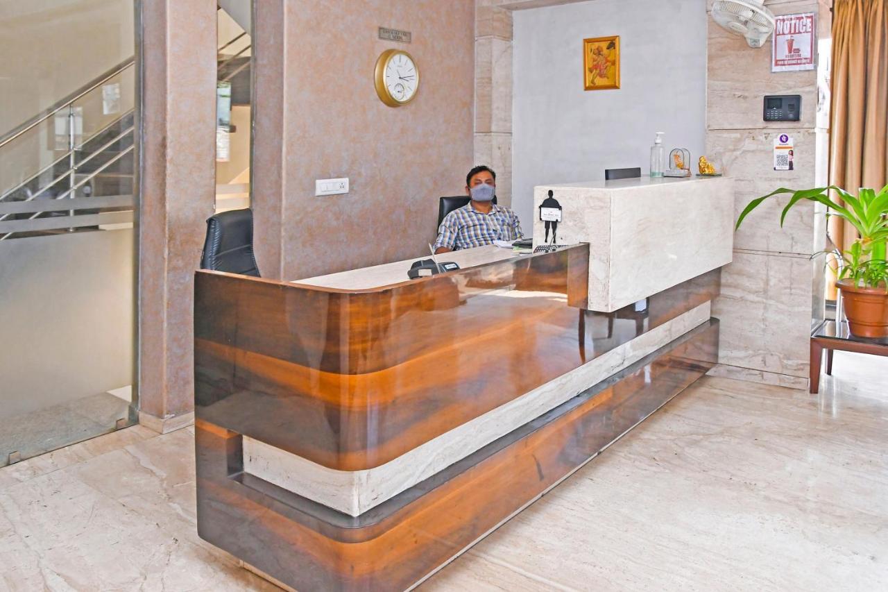 โอโย 10226 โฮเต็ล สุริยา พาเลซ Hotel Bhilai ภายนอก รูปภาพ
