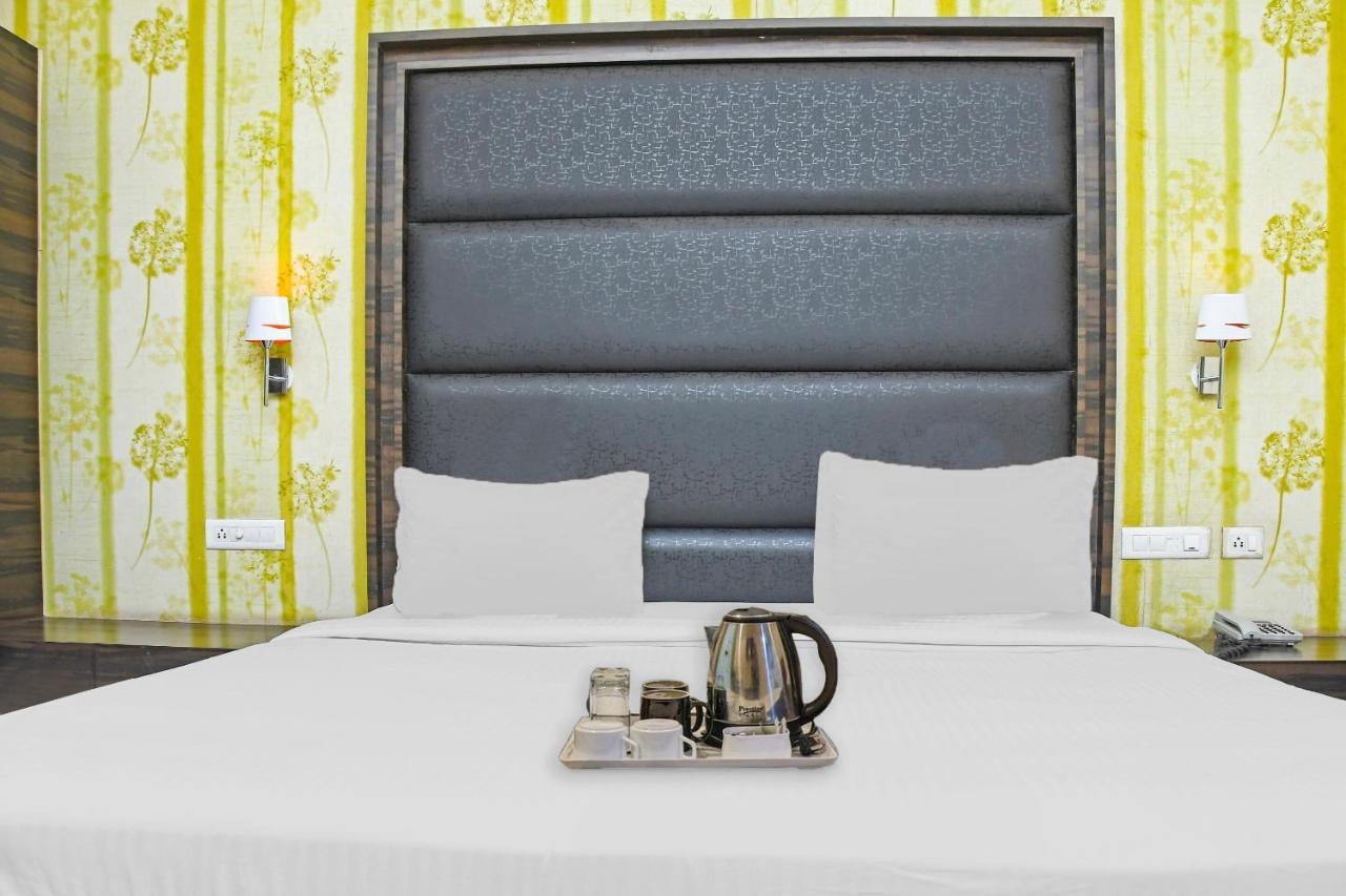 โอโย 10226 โฮเต็ล สุริยา พาเลซ Hotel Bhilai ภายนอก รูปภาพ