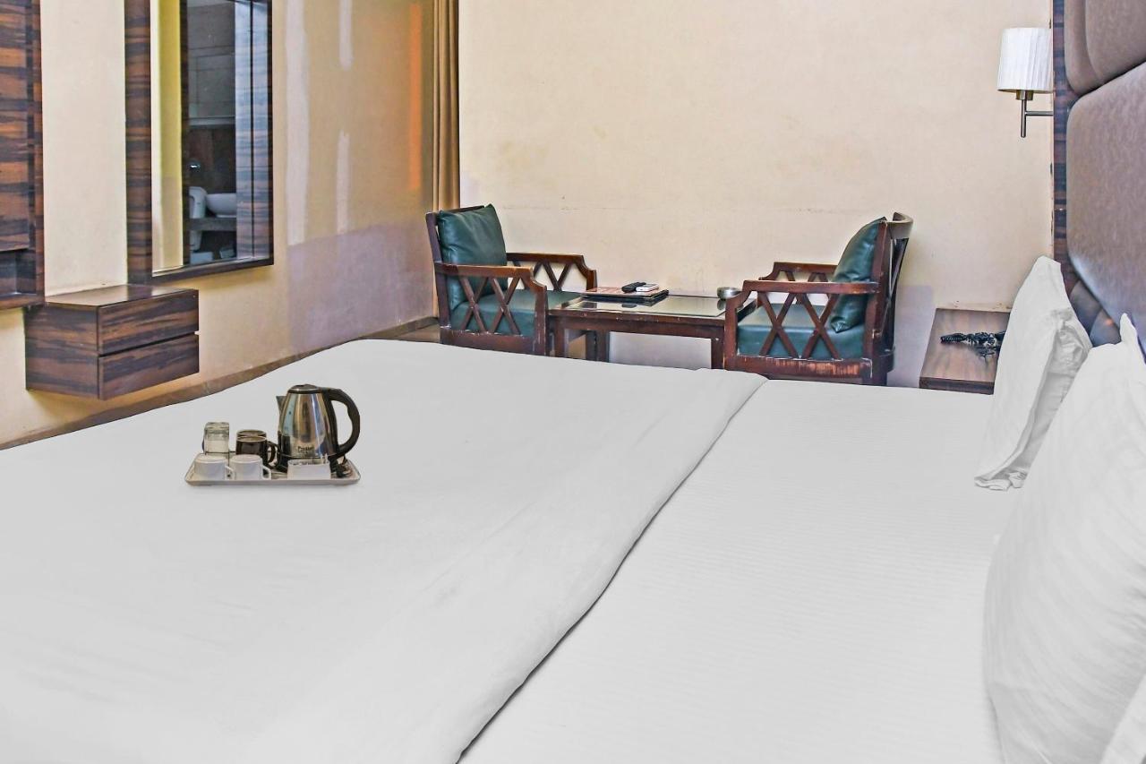 โอโย 10226 โฮเต็ล สุริยา พาเลซ Hotel Bhilai ภายนอก รูปภาพ